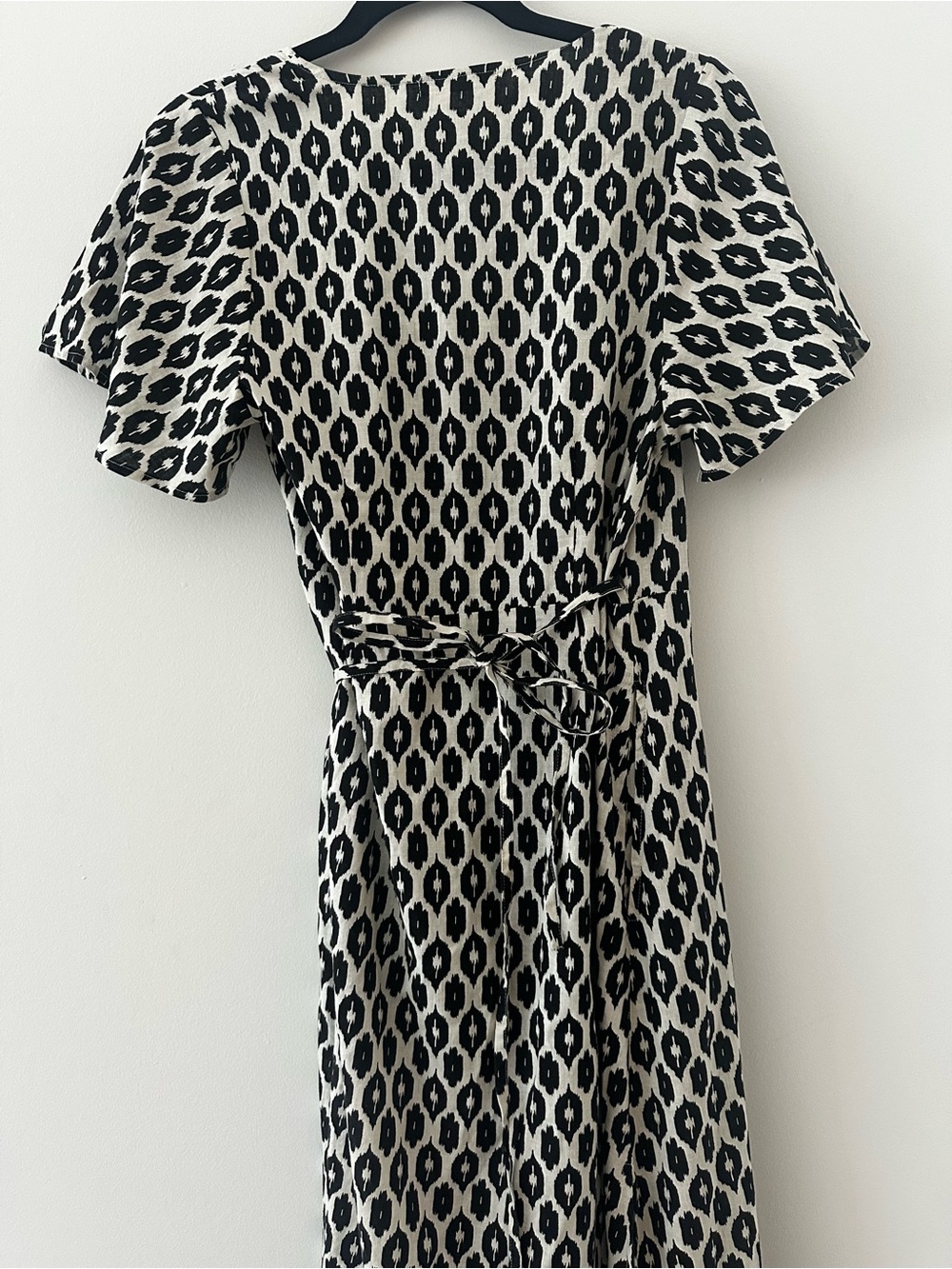 Marine Layer Emlyn Wrap Midi Dress - Picture 6 of 6